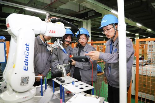 從被吐槽 流水線上的機(jī)器人 到被機(jī)器人取代,背后的故事令人動容